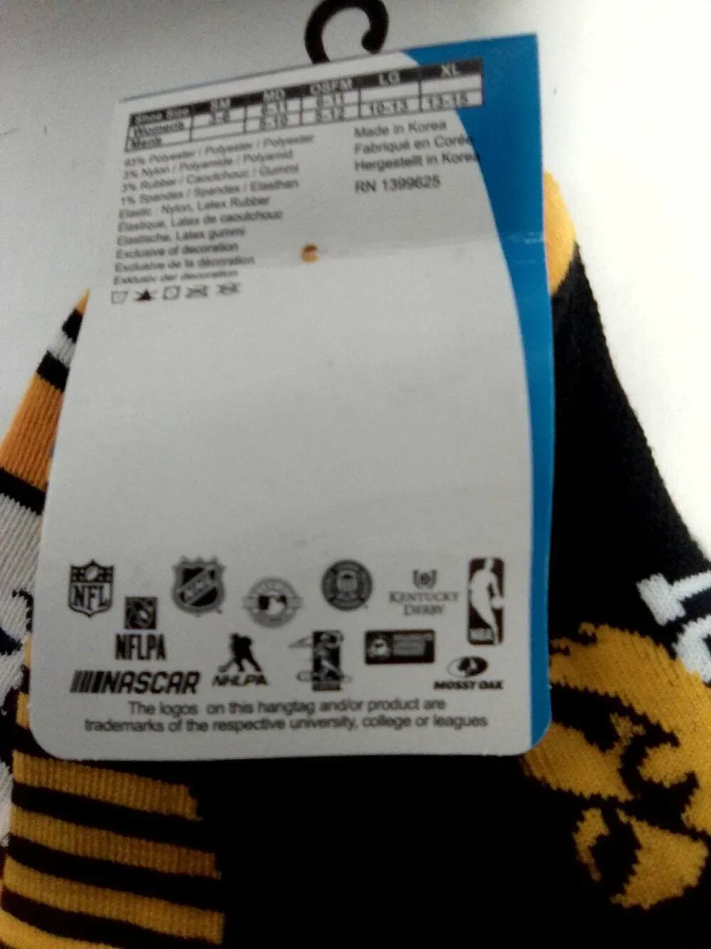 FBF Originals Iowa Hawkeyes socks 3 pack Large NWT